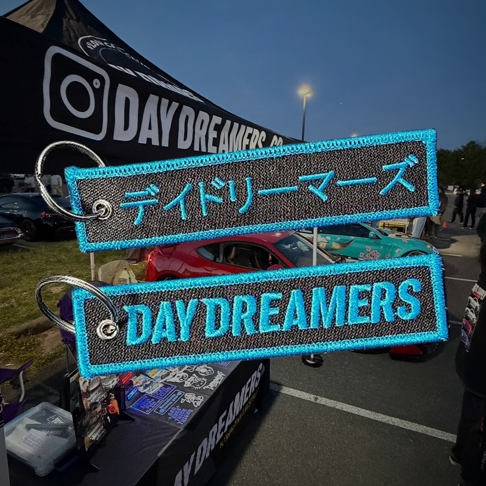 DAYDREAMERS Jet Tag Keychain