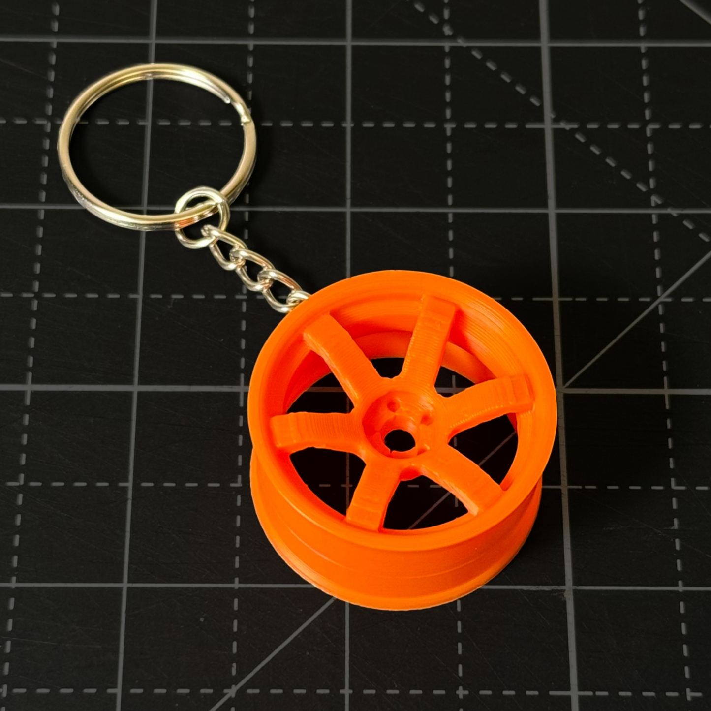 TE37 Wheel Keychain